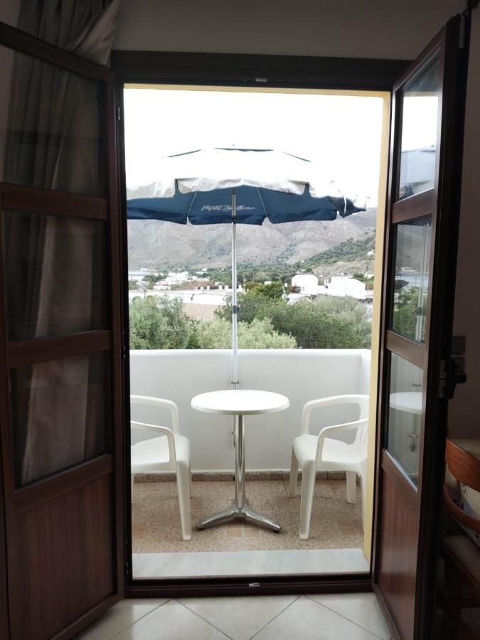 Tilos Fantasy Livadia  Esterno foto